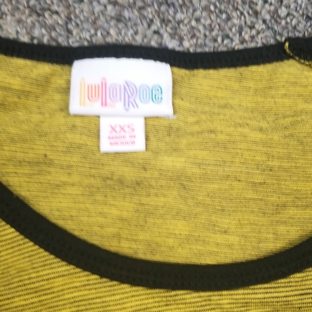 Lularoe top - Picture 3 of 3